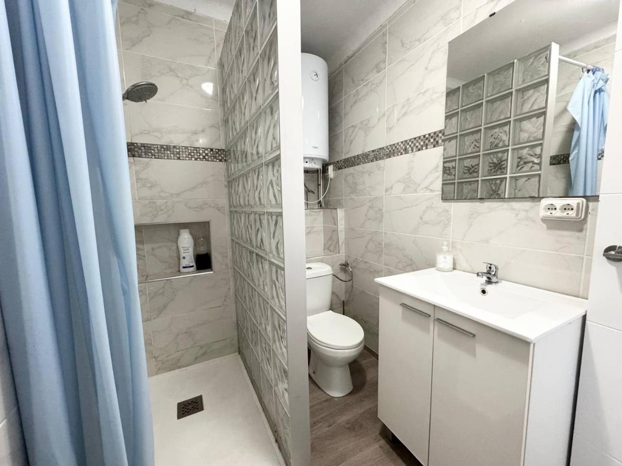 Apartsalou Bilbao 外观 照片