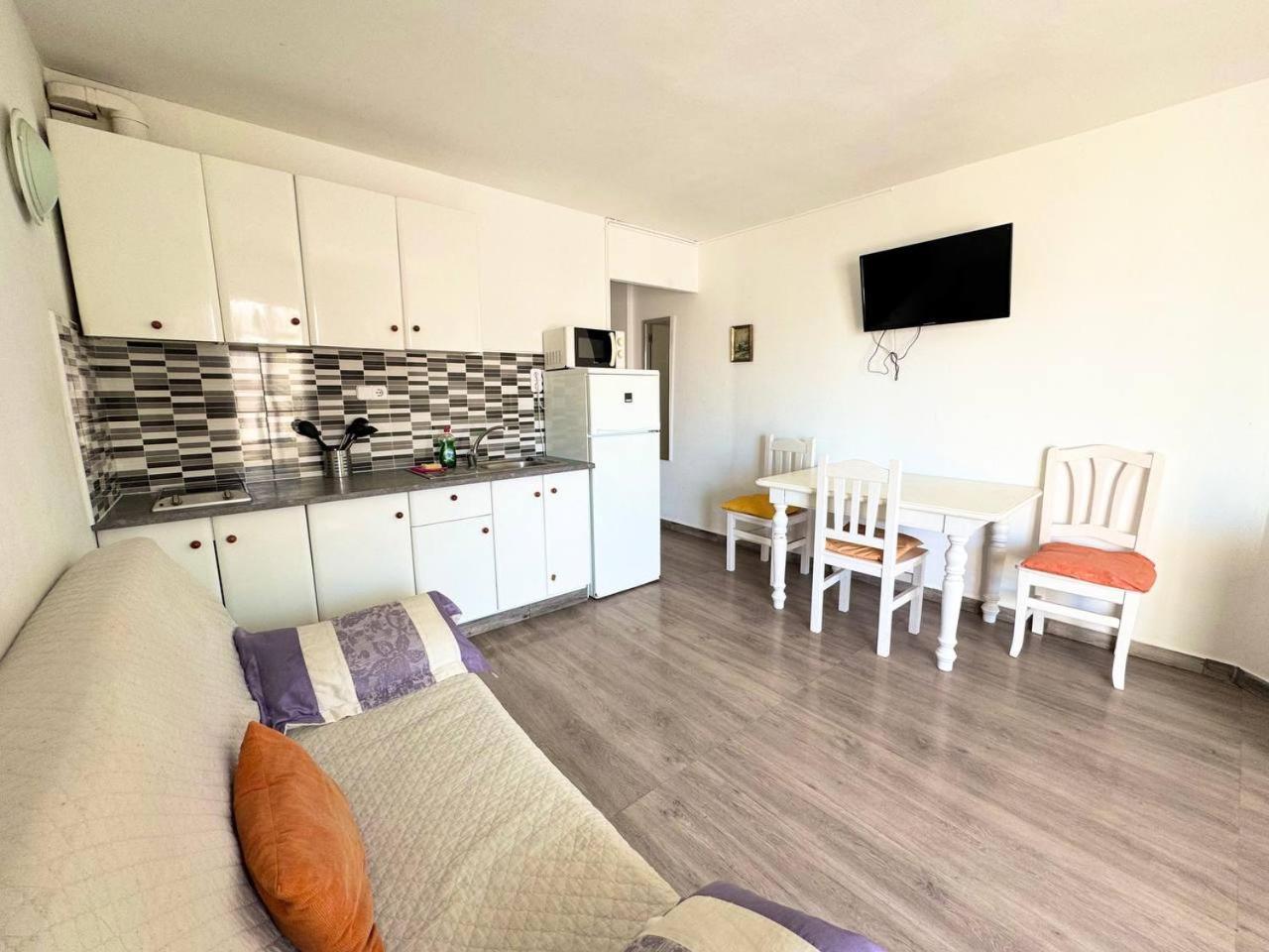 Apartsalou Bilbao 外观 照片